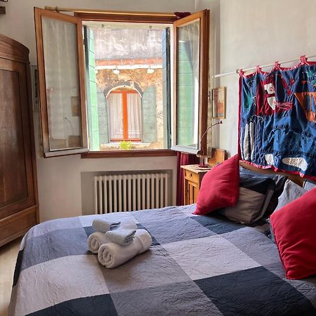 Ai Miracoli Apartment Venecia Exterior foto